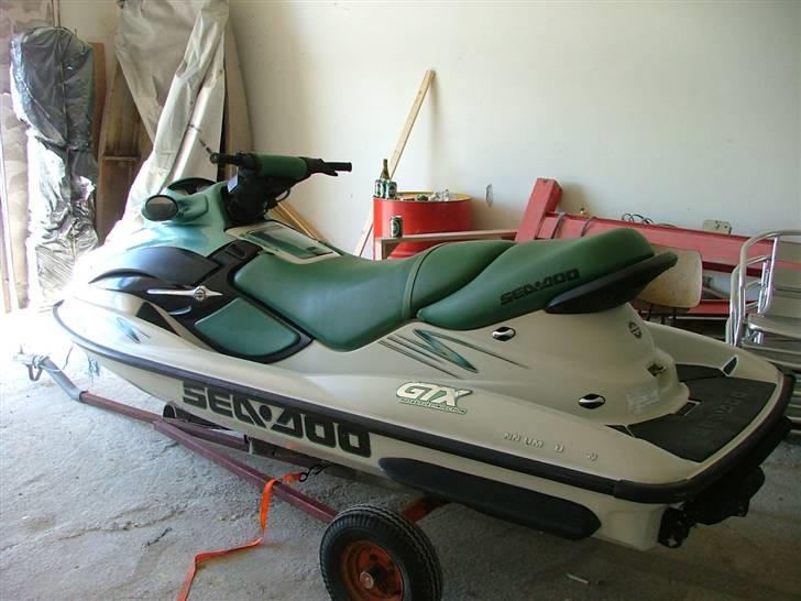 2000 seadoo millenium edition gtx