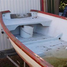 Glasfiberbåd Udbyhøj jolle