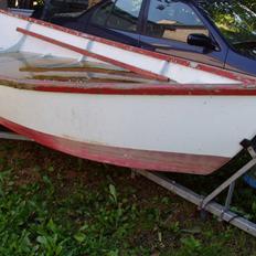 Glasfiberbåd Udbyhøj jolle