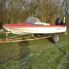 Hille Cameo 400 solgt