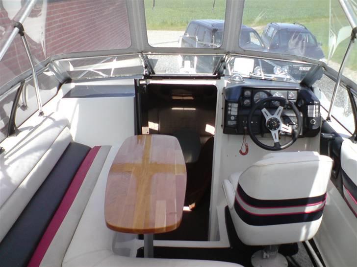 Bayliner 2651 ciera Sunbridge - Den er i god stand , trods sin alder billede 2