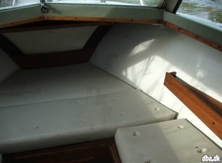 Coronet 24 Cabin billede 6