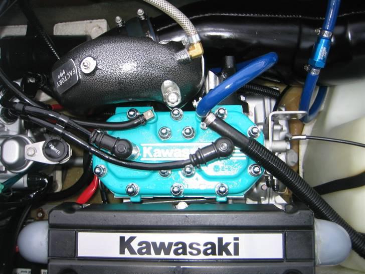 Kawasaki SX-R 800 billede 5