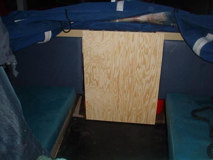 Alicraft ? - Inde bag pladen, står tanken på 20 liter. billede 5