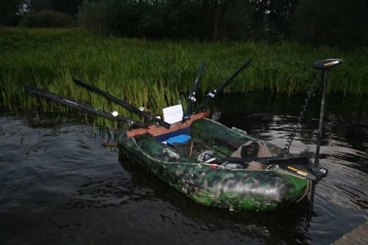 X Delphin 14 - Gummibåd ombygget til geddefiskeri.. rimelig fed ikk?:-).. (ikke min) billede 5