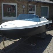 Hille '' Black Pearl'' (SOLGT)