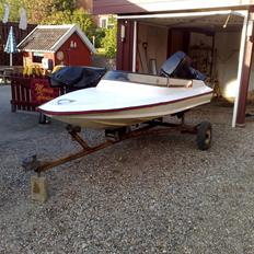 X udkendt med fed lille en