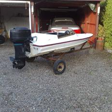 X udkendt med fed lille en