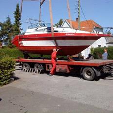 Cruisers Yachts Cruisers 2570 **SOLGT**