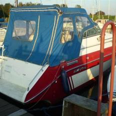 Cruisers Yachts Cruisers 2570 **SOLGT**