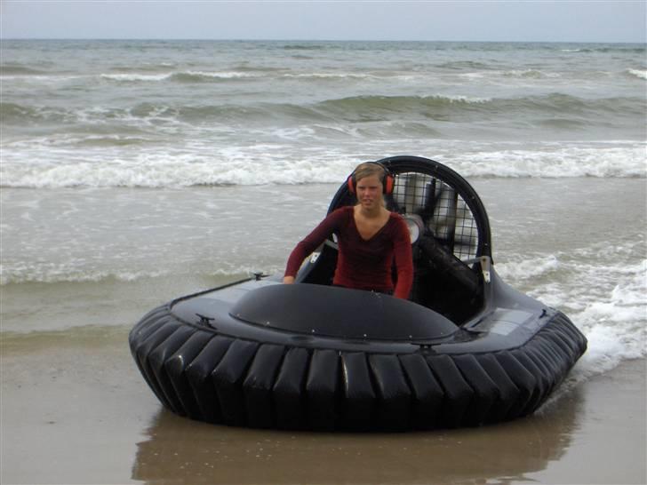H Hovercraft billede 1
