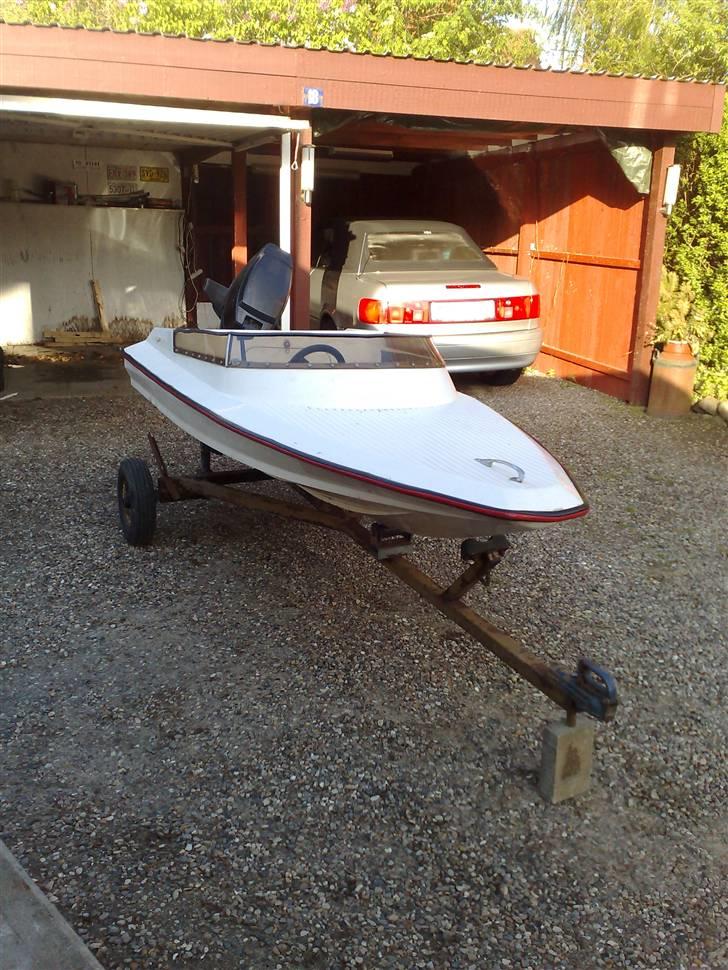 X udkendt med fed lille en billede 2