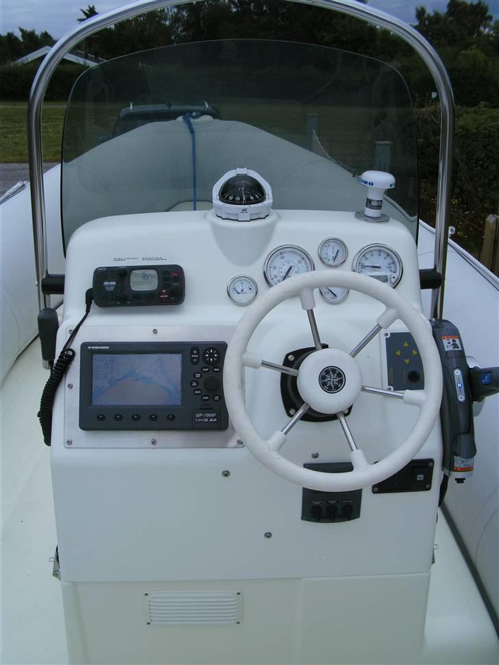Rib Bombard Explorer 640 SB *SOLGT* billede 4