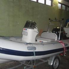 Rib Valiant Vanguard 400