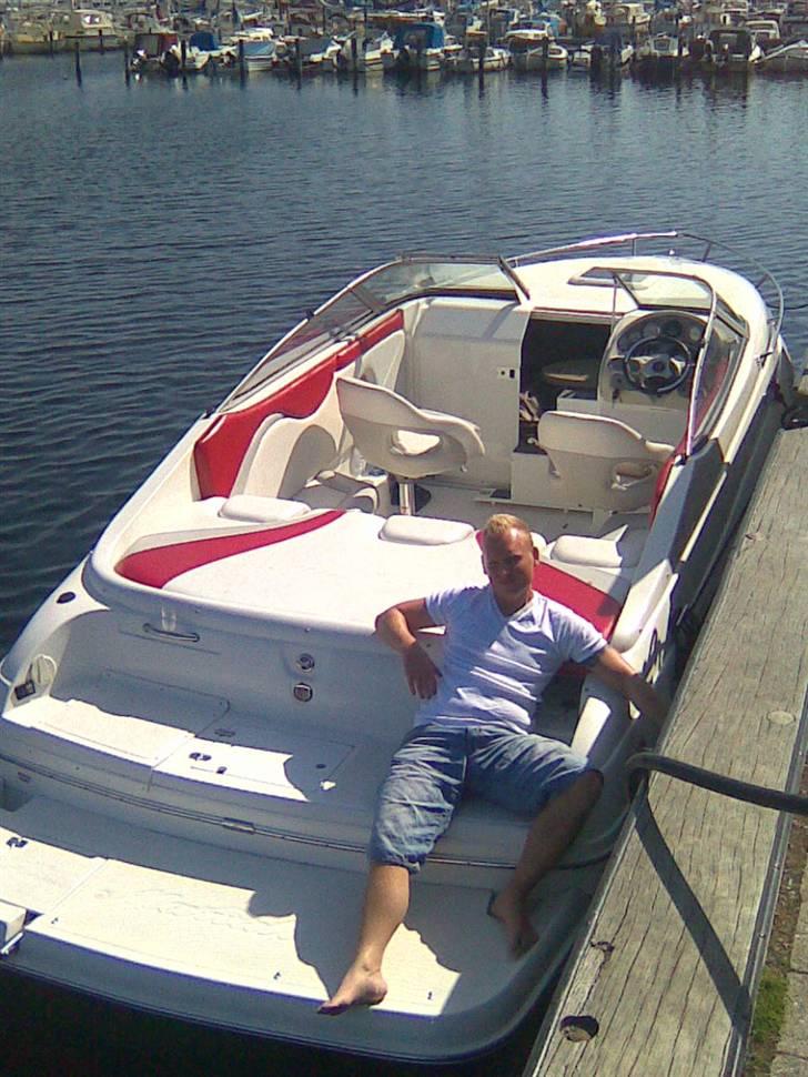 Mariah sc - Min kammerat Brian soler sig i havnen på flakfortet. billede 7