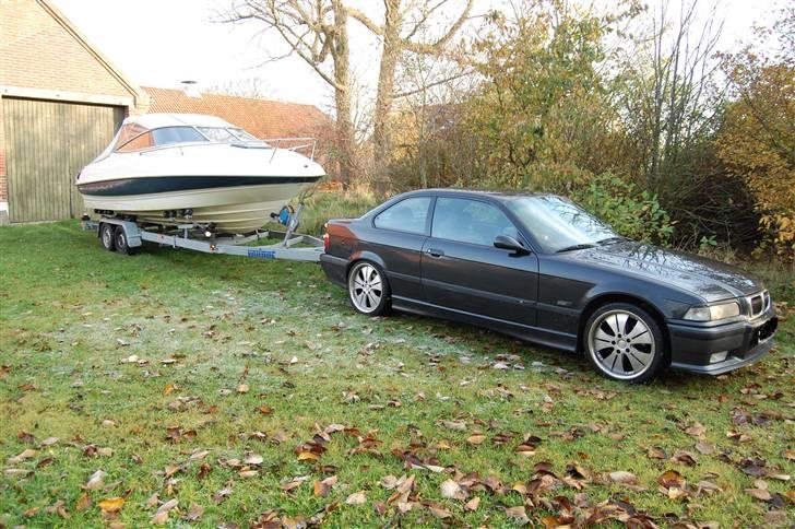 Bayliner 2052 Capri - Hmm, sådan et træk kan nok tage pusten fra en række sekser benzin billede 2