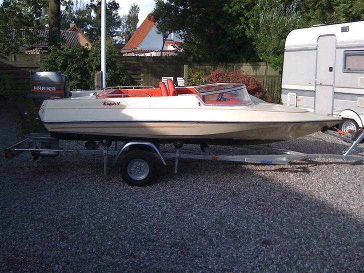 Sims Super v 13,8 - lige et billede af båden på den sprit nye trailer :D billede 20