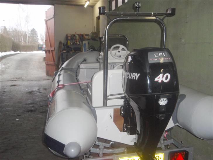 Rib Valiant Vanguard 400 billede 2