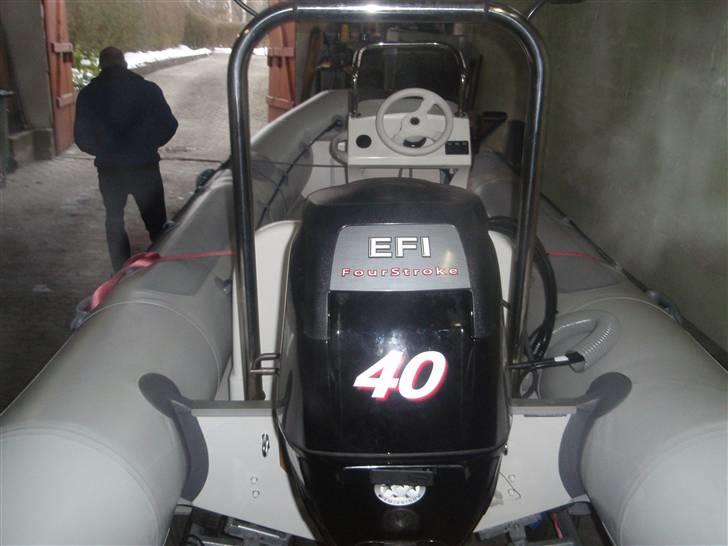 Rib Valiant Vanguard 400 billede 4