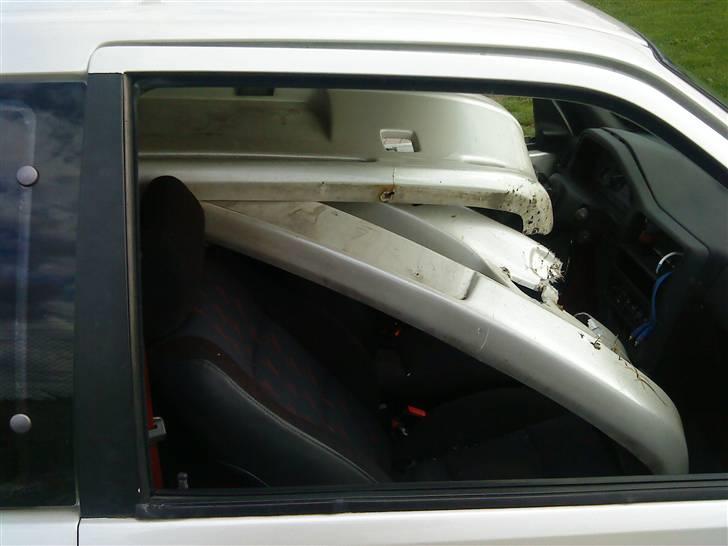 Min smadret bil billede 3