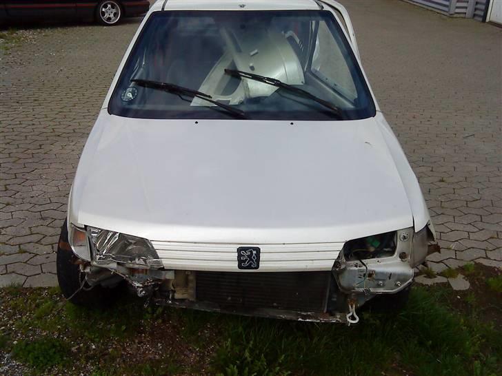 Min smadret bil billede 4