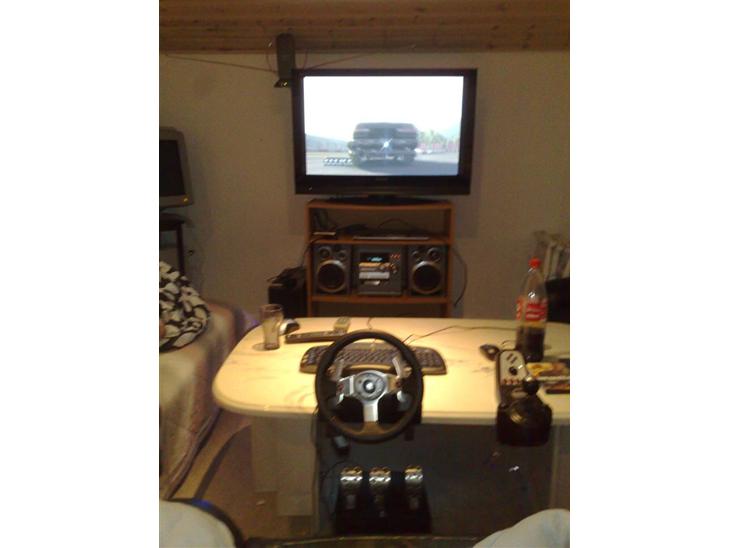 {{currentPhoto.altText}} billede {{currentPhoto.number}}