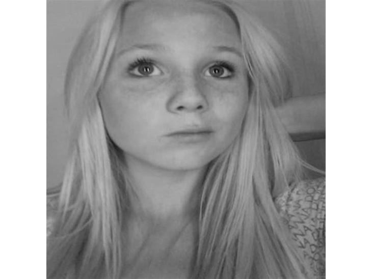 {{currentPhoto.altText}} billede {{currentPhoto.number}}