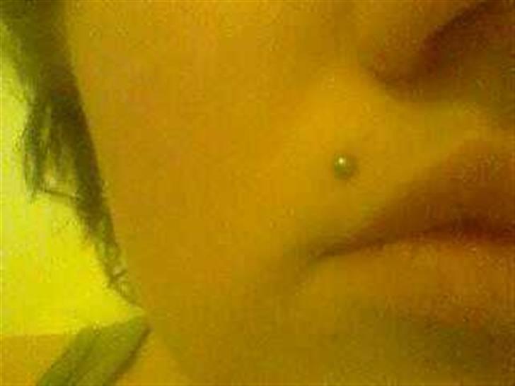 Mine tattoo's og piercinge :D - Madonna billede 7