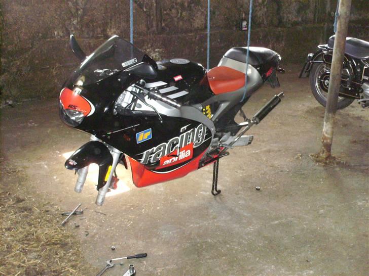 Min første 45 knallert :D ( Aprilia RS 50 ) billede 27