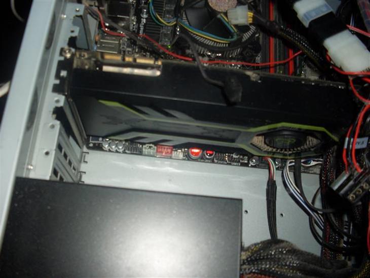 {{currentPhoto.altText}} billede {{currentPhoto.number}}