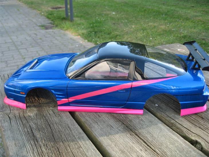 {{currentPhoto.altText}} billede {{currentPhoto.number}}