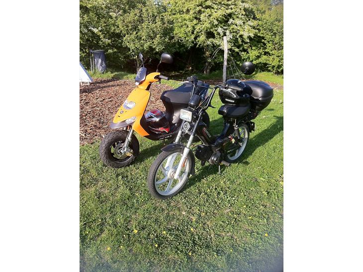 {{currentPhoto.altText}} billede {{currentPhoto.number}}