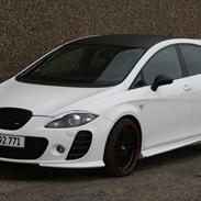 Min Seat Leon cupra)