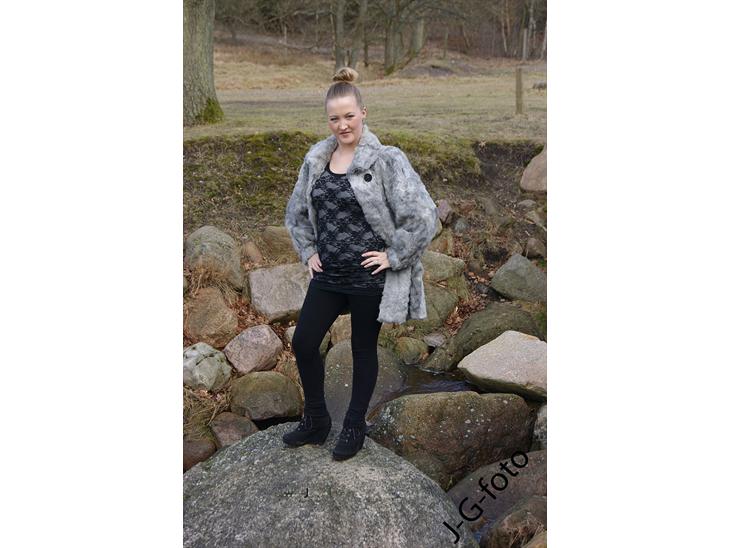 {{currentPhoto.altText}} billede {{currentPhoto.number}}