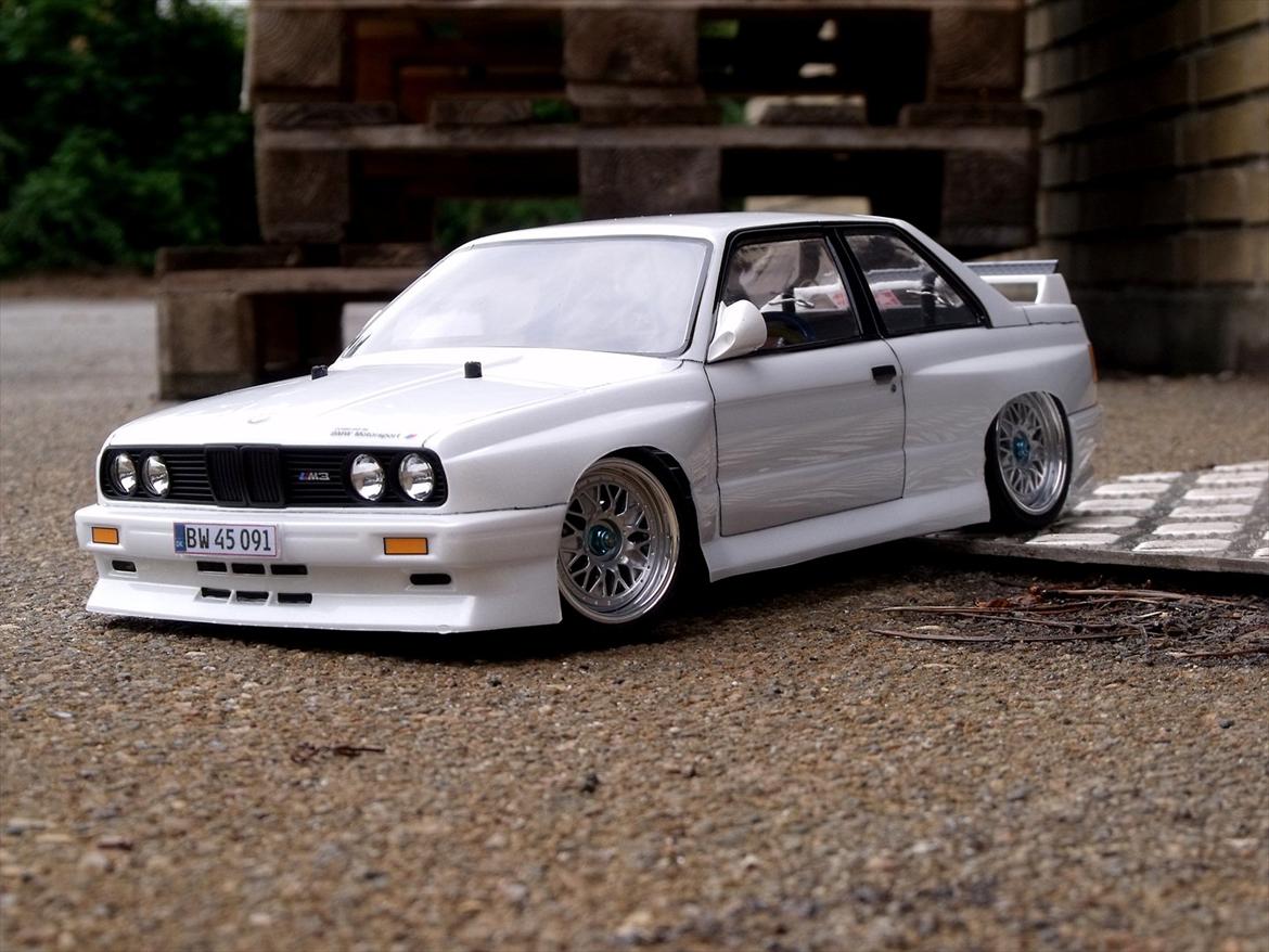 Tamiya BMW E30 M3 Sport EVO billede 11