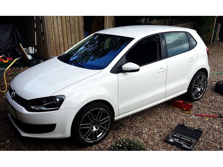 {{currentPhoto.altText}} billede {{currentPhoto.number}}