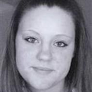 (¯`'·.¸Channie¸.·'´¯)  