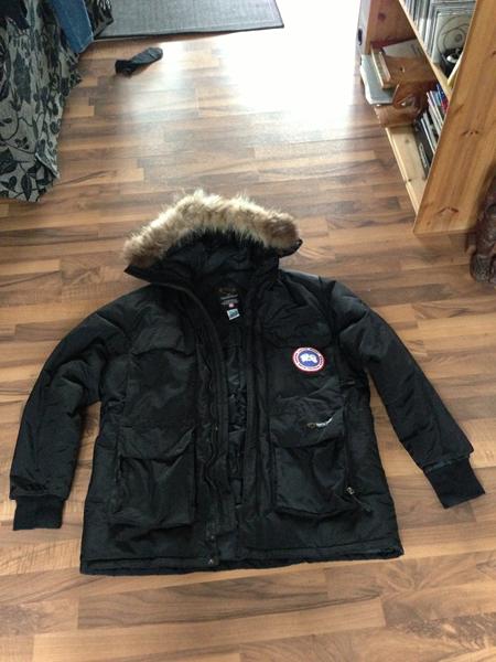 canada goose jakke fake eller ej ?
