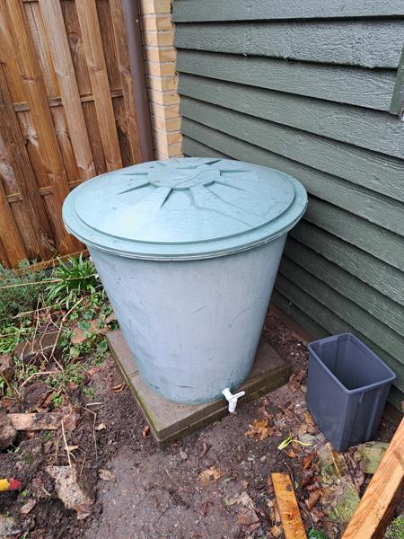 Der snakkes og snakkes og der sker ikke en skid.