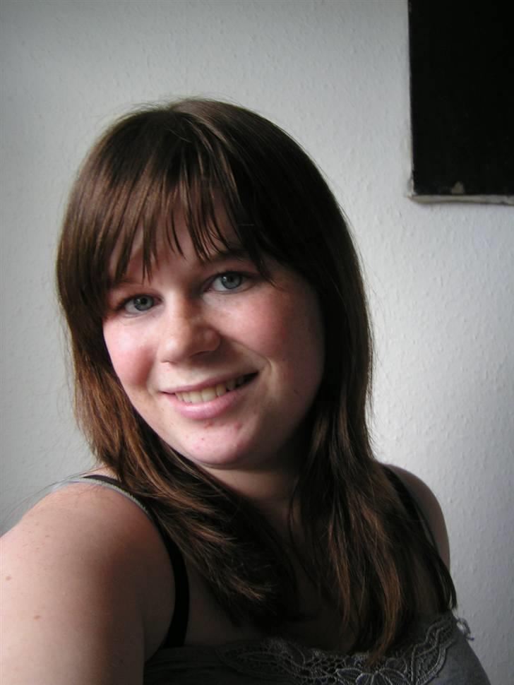 Kvinde Smuuk ? bedøm :P - Taget d. 12. Juli 2008 (: Bare super godt billed efter min mening ! billede 1