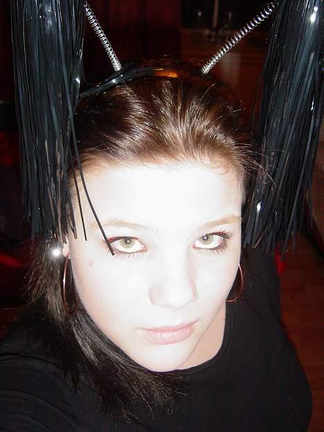 Kvinde Line billede 7