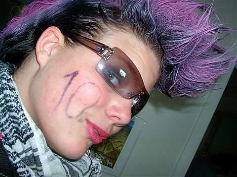 Kvinde Line - med hanekam billede 13