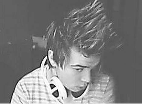 Mand Kim - Kedede mig li lidt med håret :P billede 2