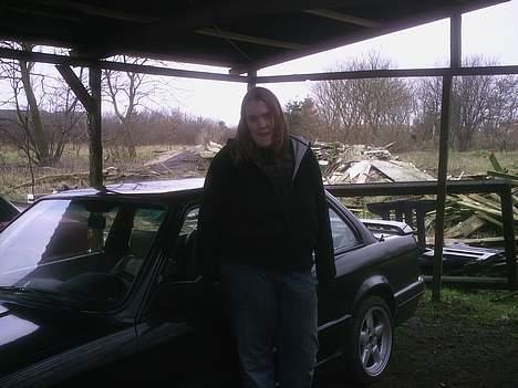 Kvinde bare lille mig  billede 4