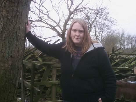 Kvinde bare lille mig  billede 5