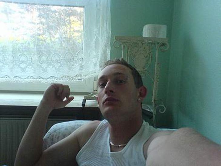 {{currentPhoto.altText}} billede {{currentPhoto.number}}