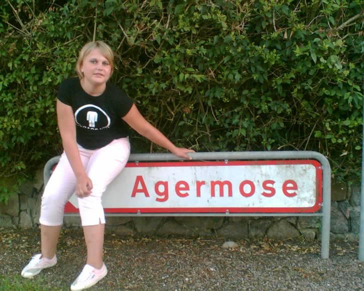 Kvinde Mathilde Agermose - jeg har min egen "by" hehe ej kun lidt  billede 12
