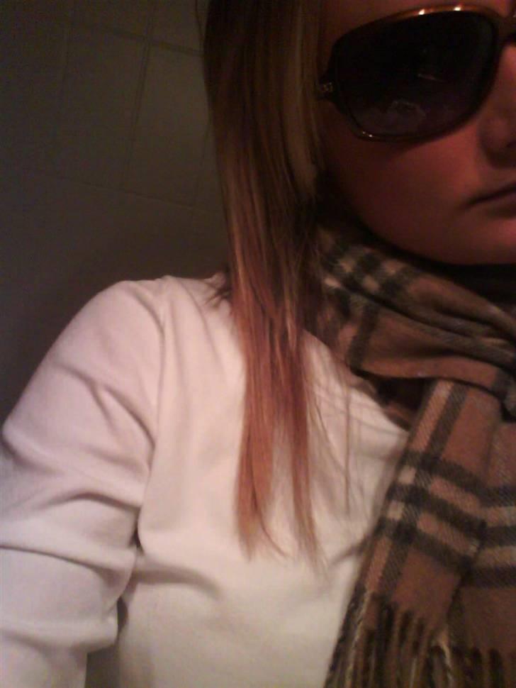 Kvinde AnnaChalott :D billede 2