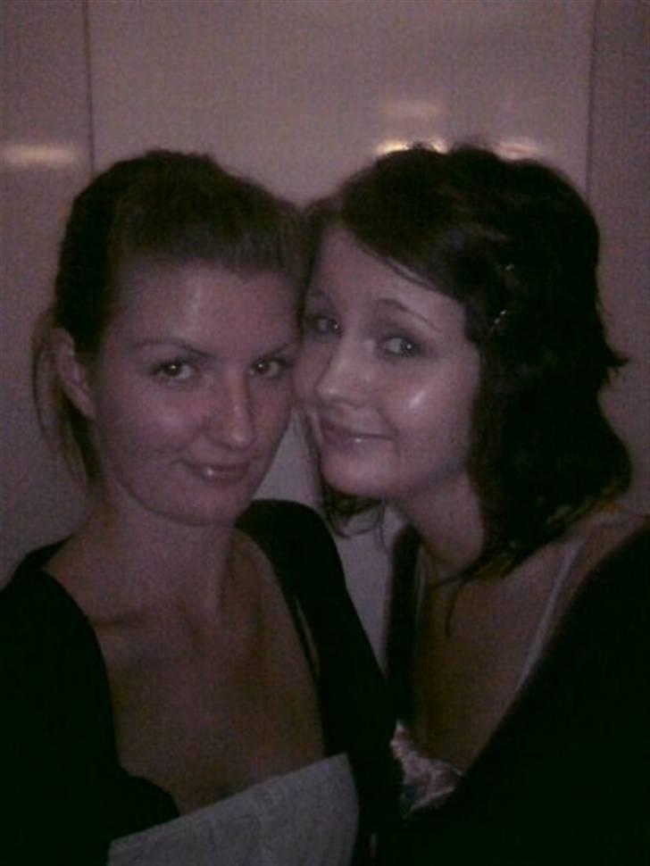 Kvinde Mette Storgaard Olsen. - Mig od Ida :) billede 4