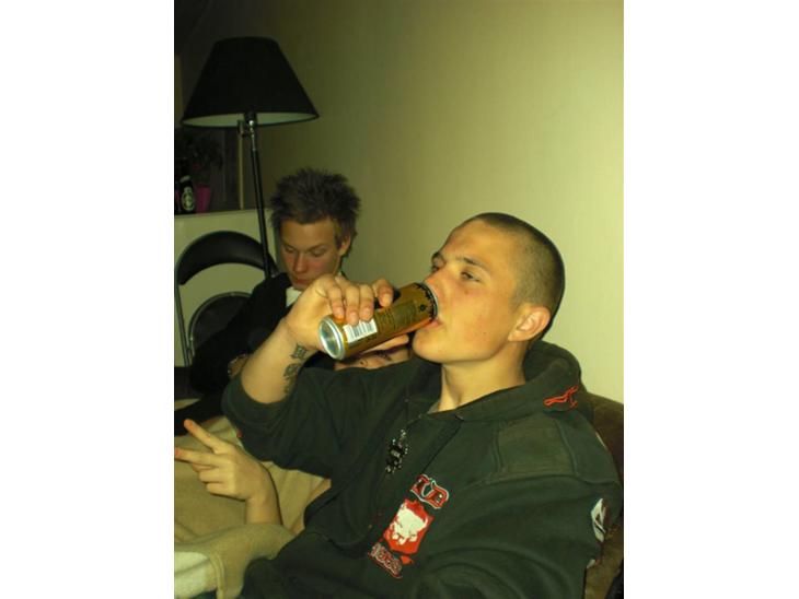 {{currentPhoto.altText}} billede {{currentPhoto.number}}